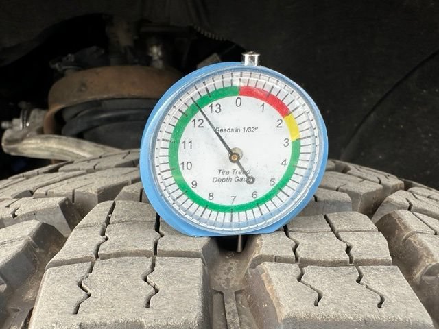 Used 2025 GMC Sierra 1500 AT4 AWD/4WD image 12