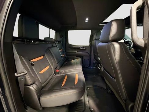 Used 2024 GMC Sierra 1500 AT4 w/ Technology Package image 25