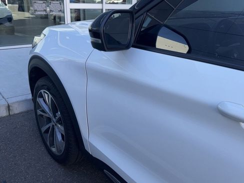 Used 2025 Ford Explorer Platinum w/ Ultimate Package image 10