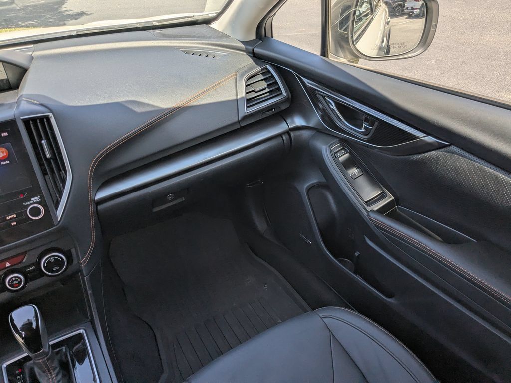 Used 2020 Subaru Crosstrek 2.0i Limited w/ Moonroof Package w/Navigation AWD/4WD image 16