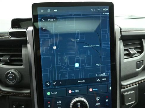 Certified 2022 Ford Expedition Platinum image 16