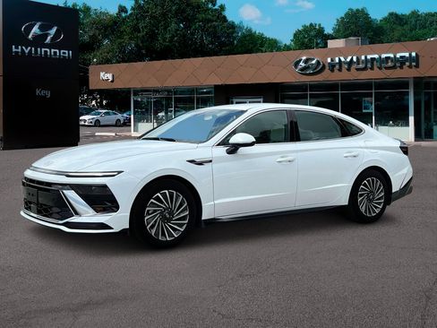 New 2025 Hyundai Sonata SEL FWD image 2