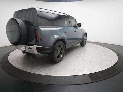 Used 2025 Land Rover Defender 110 S AWD/4WD image 34