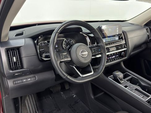 Used 2022 Nissan Pathfinder SL w/ Lighting Package (N92) image 12