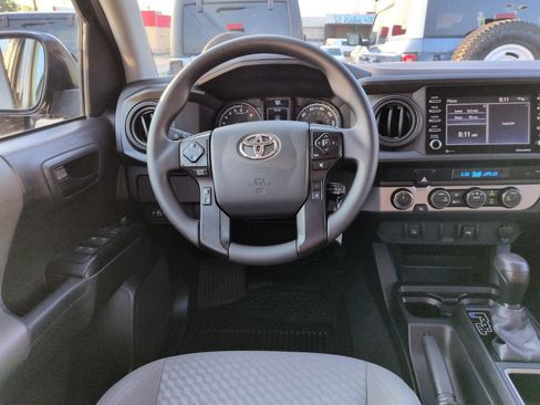 Used 2023 Toyota Tacoma SR AWD/4WD image 13