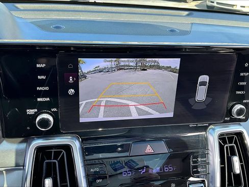 Used 2022 Kia Sorento SX image 27