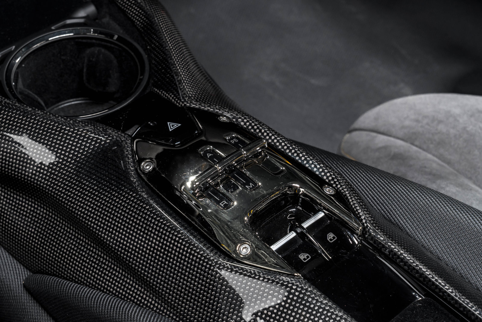 Used 2022 Ferrari 812 Competizione RWD image 23