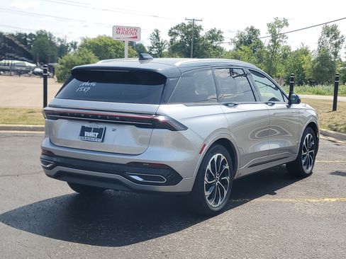 New 2026 Lincoln Nautilus Reserve AWD/4WD image 4