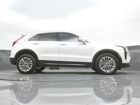 Used 2024 Cadillac XT4 Premium Luxury w/ Active Safety Package FWD image 42
