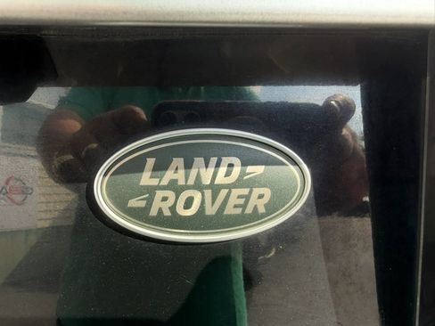 Used 2016 Land Rover Discovery Sport HSE Luxury image 73