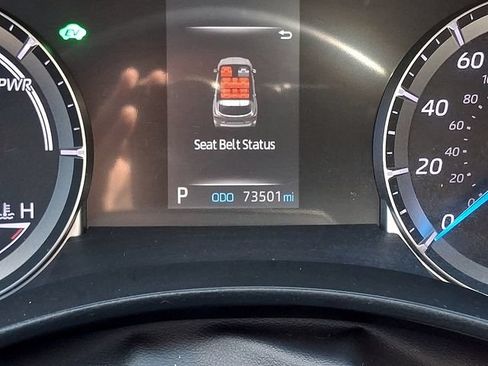 Used 2020 Toyota Highlander LE AWD/4WD image 19