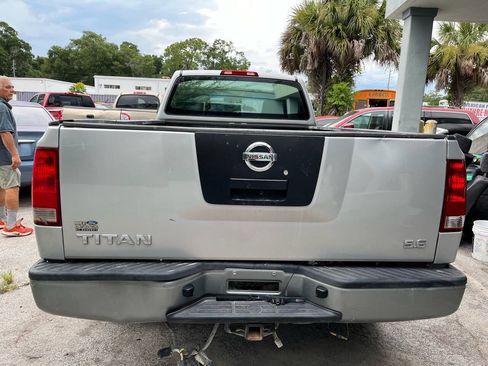Used 2008 Nissan Titan XE image 6
