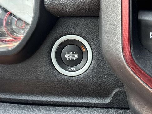 Used 2019 RAM 1500 Rebel w/ Rebel Level 2 Equipment Group AWD/4WD image 18