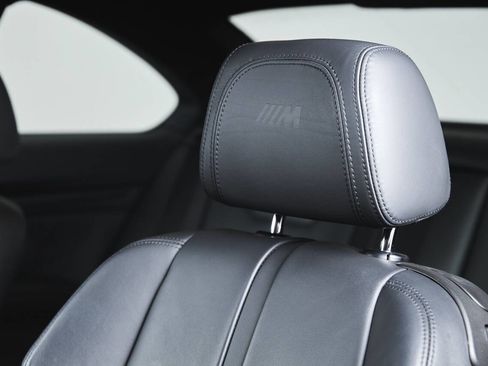 Used 2013 BMW M3 Coupe image 70