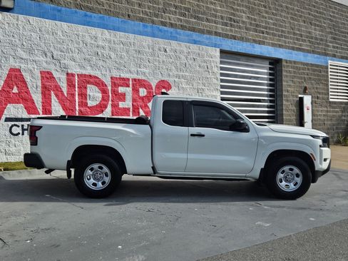 Used 2024 Nissan Frontier S image 8