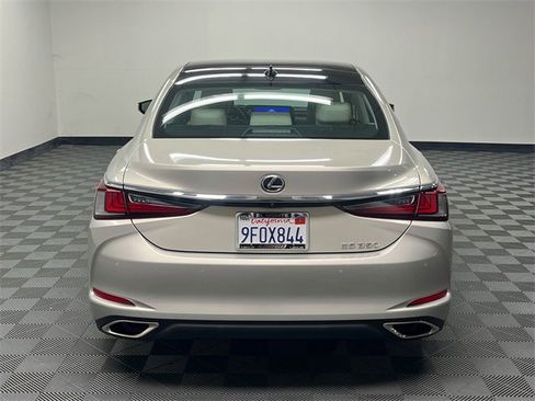 Certified 2023 Lexus ES 350 w/ Premium Package image 6