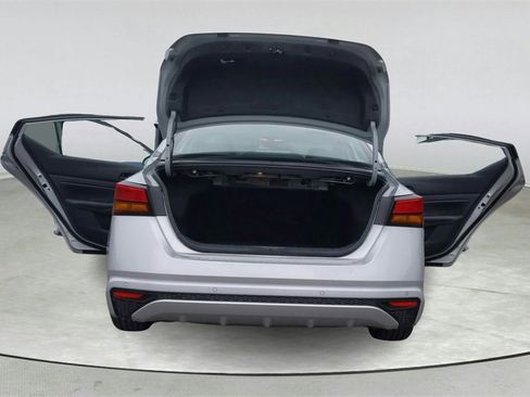 Used 2024 Nissan Altima 2.5 SV image 12