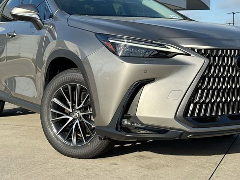 Used 2024 Lexus NX 350 AWD w/ Vision Package image 10