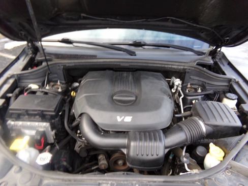 Used 2014 Jeep Grand Cherokee Altitude image 40