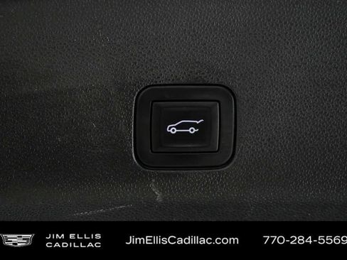 Used 2025 Chevrolet Tahoe LT AWD/4WD image 31