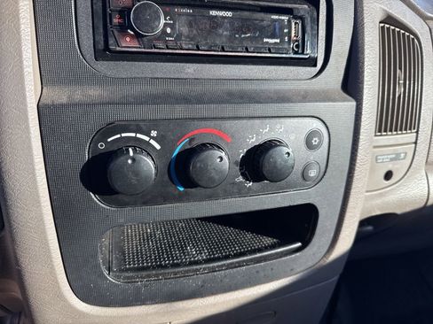 Used 2005 Dodge Ram 1500 Truck SLT w/ Trailer Tow Group image 20