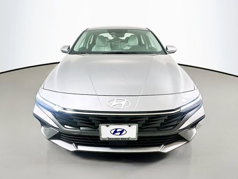 New 2026 Hyundai Elantra Limited image 2