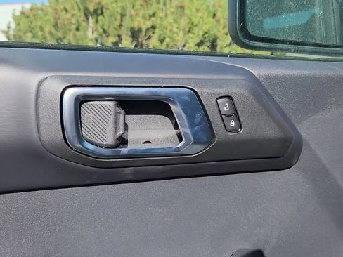 New 2025 Ford Bronco Outer Banks image 7