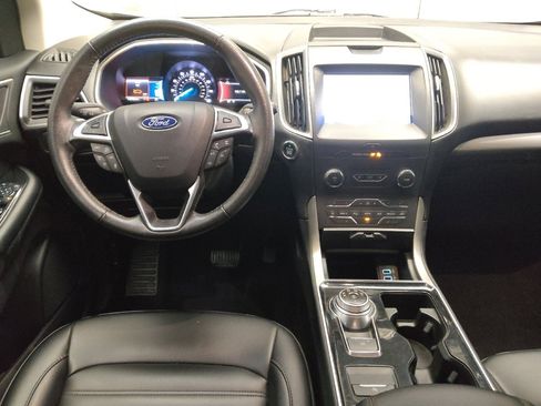 Used 2020 Ford Edge SEL image 22