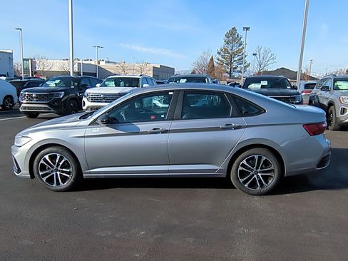 New 2026 Volkswagen Jetta Sport image 9