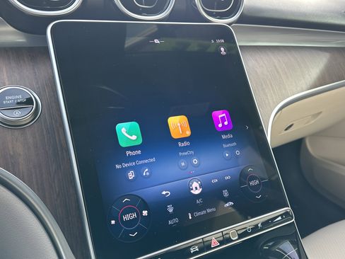 Certified 2025 Mercedes-Benz C 300 4MATIC Sedan image 20