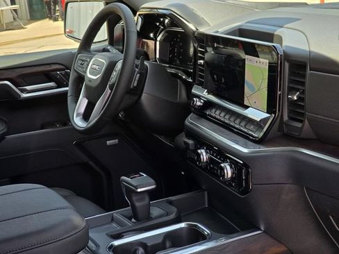 New 2026 GMC Sierra 1500 SLT AWD/4WD image 12