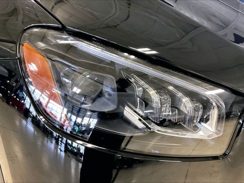 Used 2025 Mercedes-Benz GLS 450 GLS 450 image 25