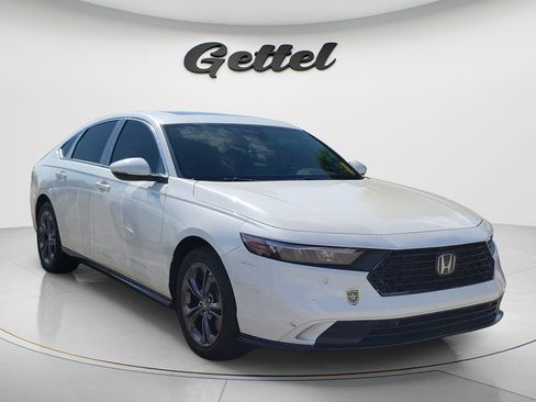 Used 2024 Honda Accord EX-L image 3
