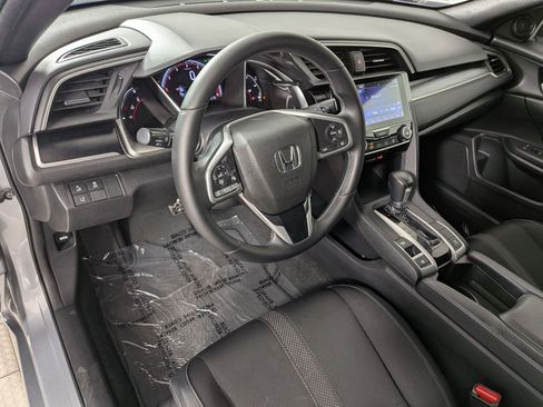 Used 2019 Honda Civic Sport image 4