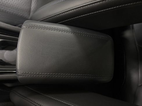 New 2026 Jeep Compass Latitude AWD/4WD image 23