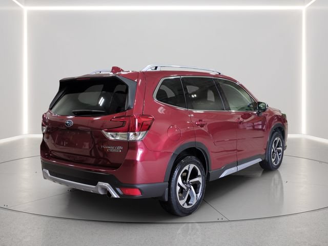 Certified 2023 Subaru Forester Touring AWD/4WD image 5