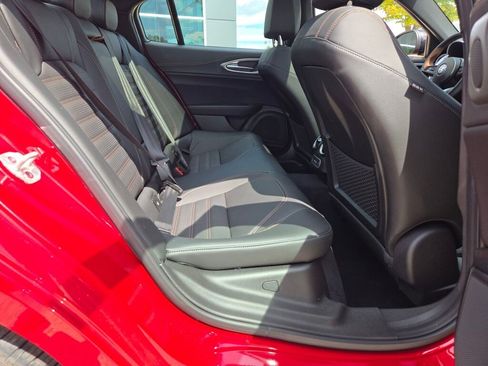 New 2025 Alfa Romeo Giulia Intensa w/ Driving Assist Package image 8