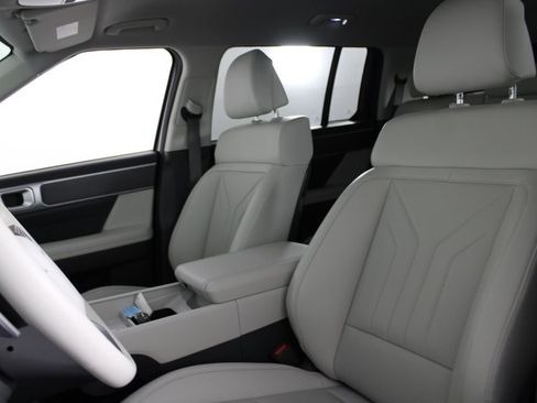 Certified 2026 Hyundai Santa Fe SEL FWD image 20