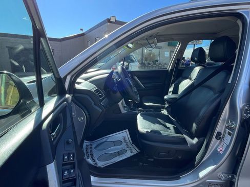 Used 2016 Subaru Forester 2.5i Touring w/ Eyesight & Navigation System image 20