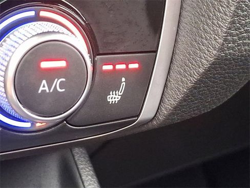 Used 2022 Audi Q3 2.0T Premium Plus w/ Premium Plus Package image 25