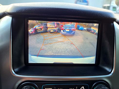 Used 2016 Chevrolet Tahoe LT image 22