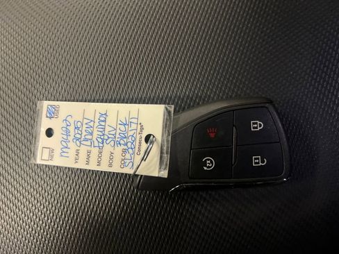 Certified 2025 Chevrolet Equinox LT image 28