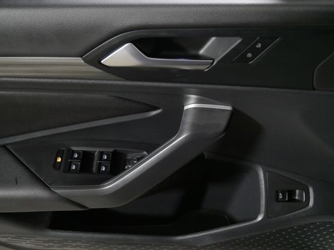 Used 2019 Volkswagen Jetta SEL image 19