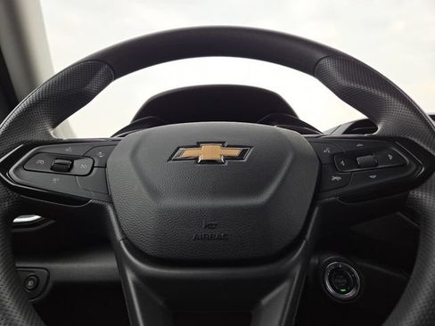 Used 2023 Chevrolet TrailBlazer LT w/ Convenience Package AWD/4WD image 25
