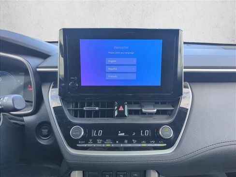 Certified 2024 Toyota Corolla Cross XLE FWD image 15
