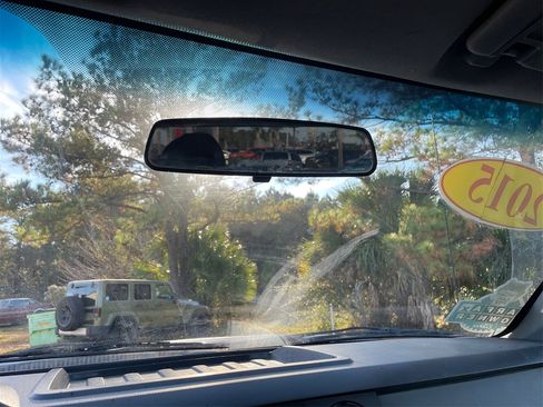 Used 2015 Ford F250 XL w/ Power Equipment Group image 16