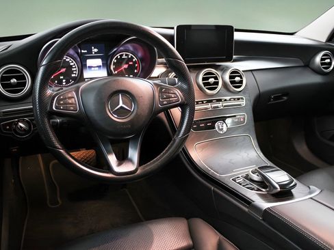 Used 2015 Mercedes-Benz C 300 Sedan image 15