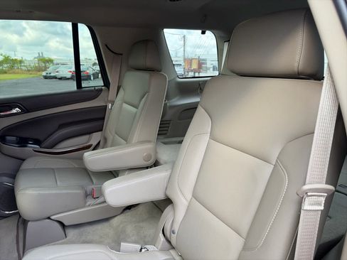 Used 2015 Chevrolet Tahoe LT RWD image 10