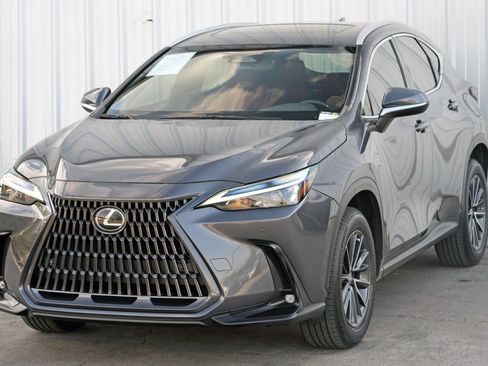 Used 2023 Lexus NX 250 FWD w/ Towing Package (2000 Lbs) image 50