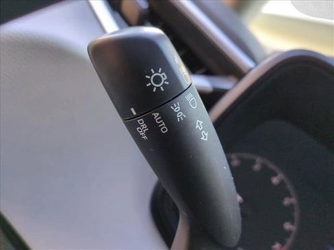 Certified 2023 Toyota Corolla LE image 11